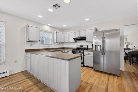6 Olstins Court Toms River NJ 08757