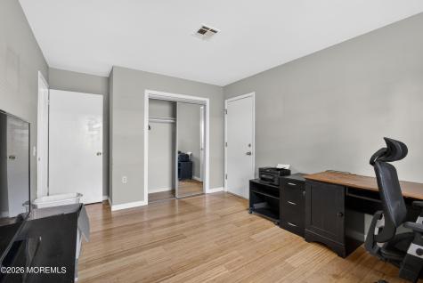 6 Olstins Court Toms River NJ 08757