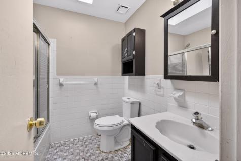 6 Olstins Court Toms River NJ 08757