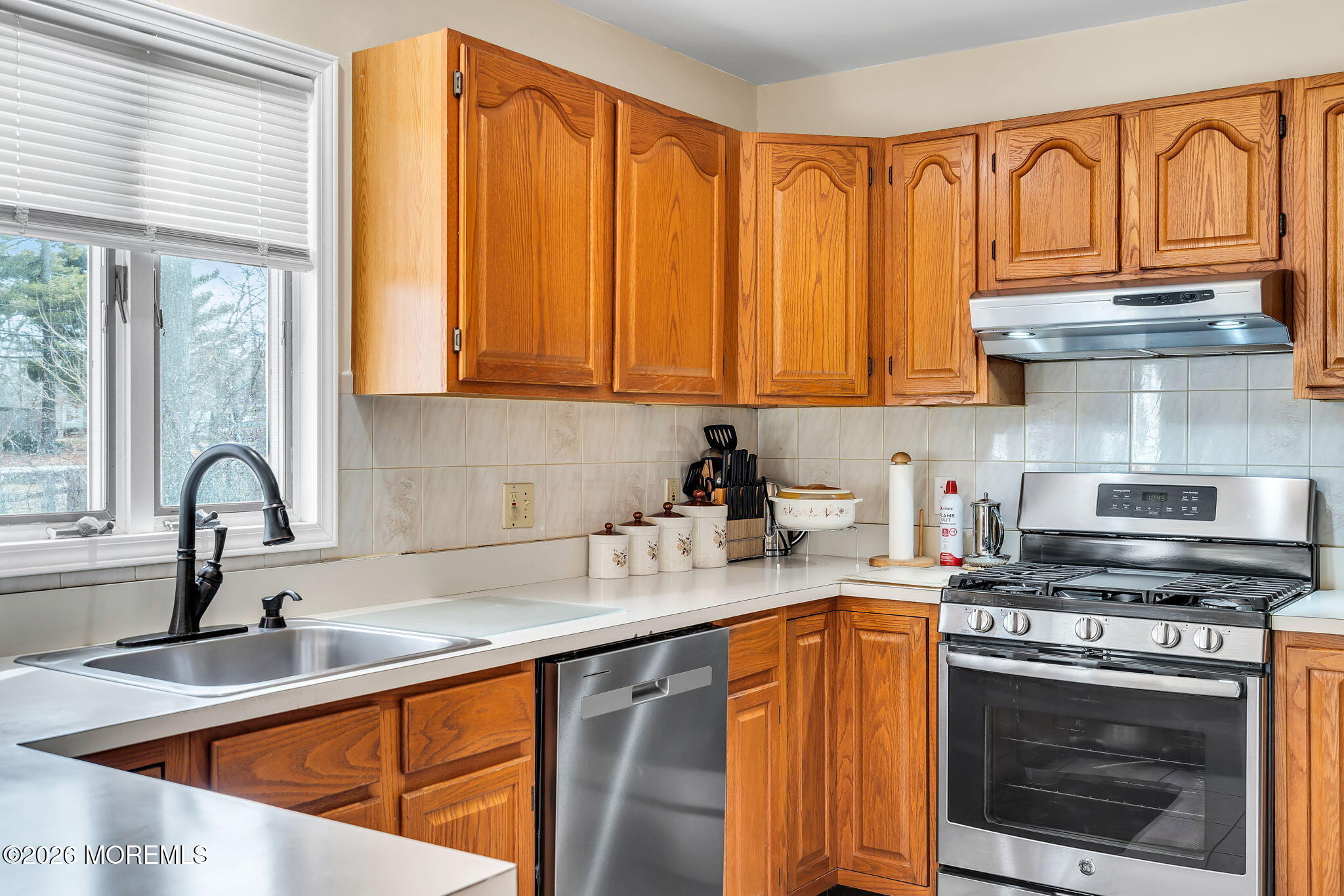 641 Ship Avenue Beachwood NJ 08722