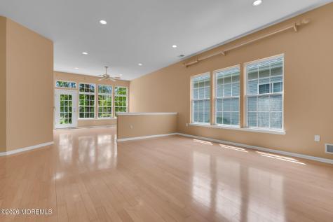 24 Greenways Lane Lakewood NJ 08701