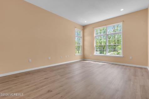 24 Greenways Lane Lakewood NJ 08701