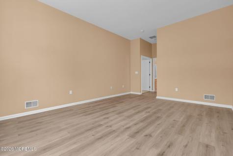 24 Greenways Lane Lakewood NJ 08701