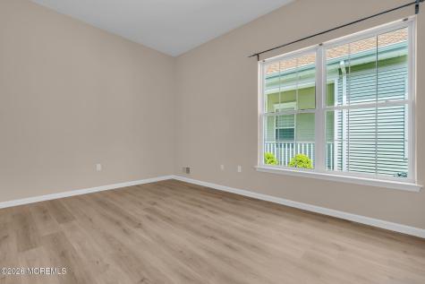 24 Greenways Lane Lakewood NJ 08701