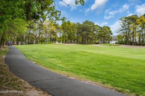 24 Greenways Lane Lakewood NJ 08701