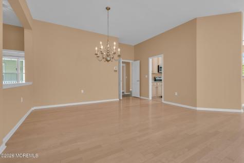24 Greenways Lane Lakewood NJ 08701