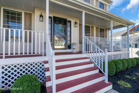 18 Gristmill Road Howell NJ 07731