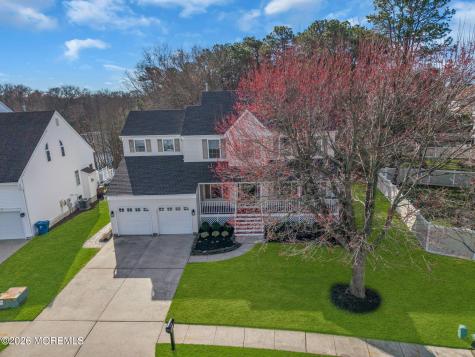 18 Gristmill Road Howell NJ 07731