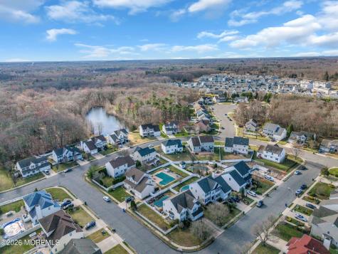 18 Gristmill Road Howell NJ 07731