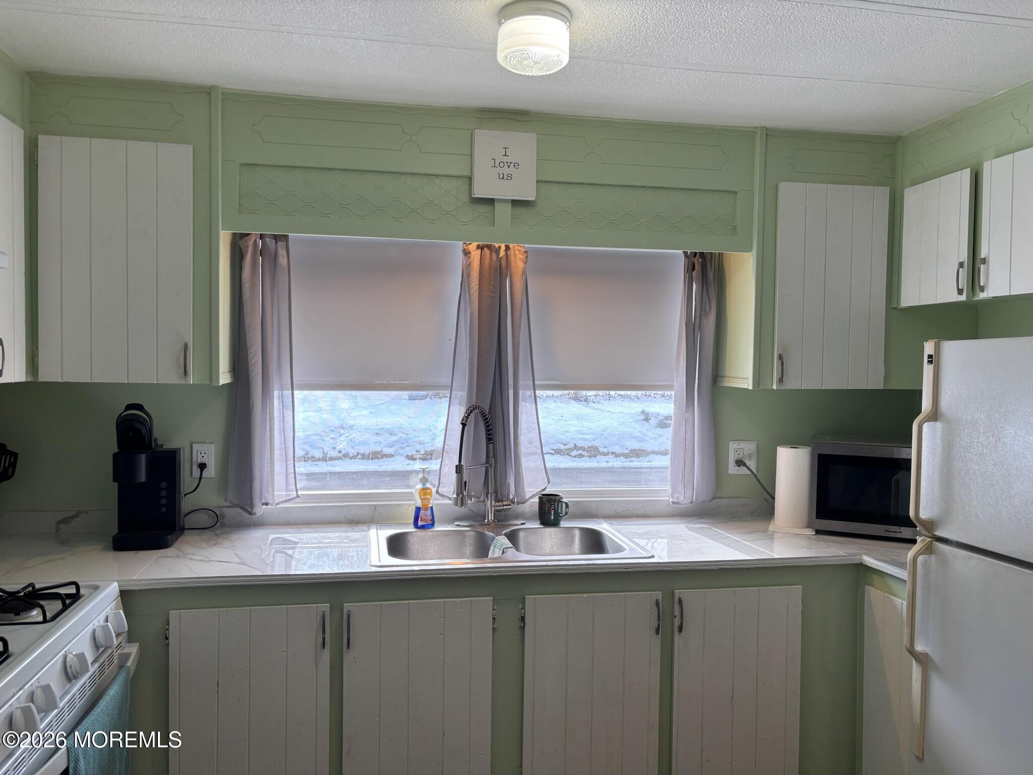 4 Alexander Avenue Jackson NJ 08527