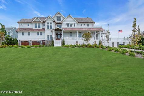 1581 Ocean Avenue Mantoloking NJ 08738
