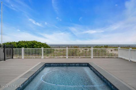1581 Ocean Avenue Mantoloking NJ 08738