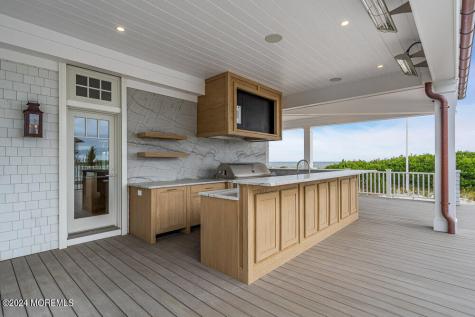 1581 Ocean Avenue Mantoloking NJ 08738