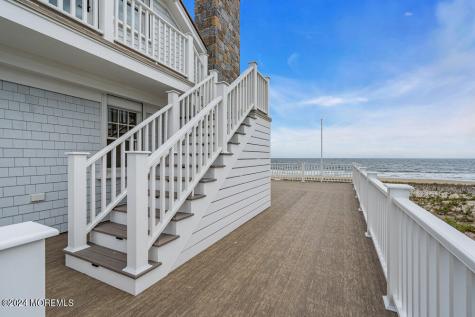 1581 Ocean Avenue Mantoloking NJ 08738