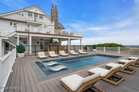 1581 Ocean Avenue Mantoloking NJ 08738