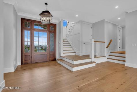 1581 Ocean Avenue Mantoloking NJ 08738