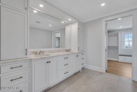 1581 Ocean Avenue Mantoloking NJ 08738