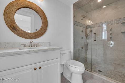 1581 Ocean Avenue Mantoloking NJ 08738