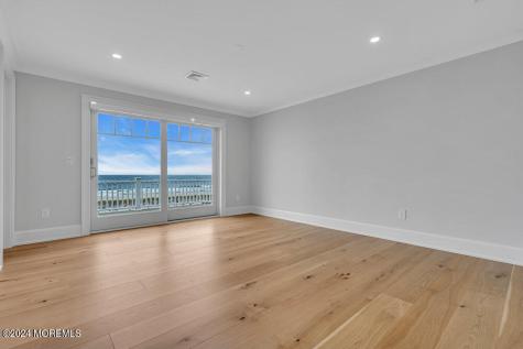 1581 Ocean Avenue Mantoloking NJ 08738
