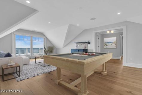 1581 Ocean Avenue Mantoloking NJ 08738