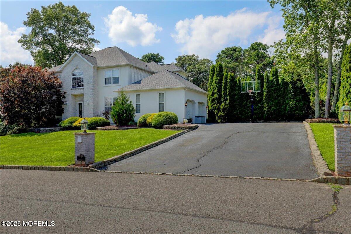 9 Cecilia Court Howell NJ 07731