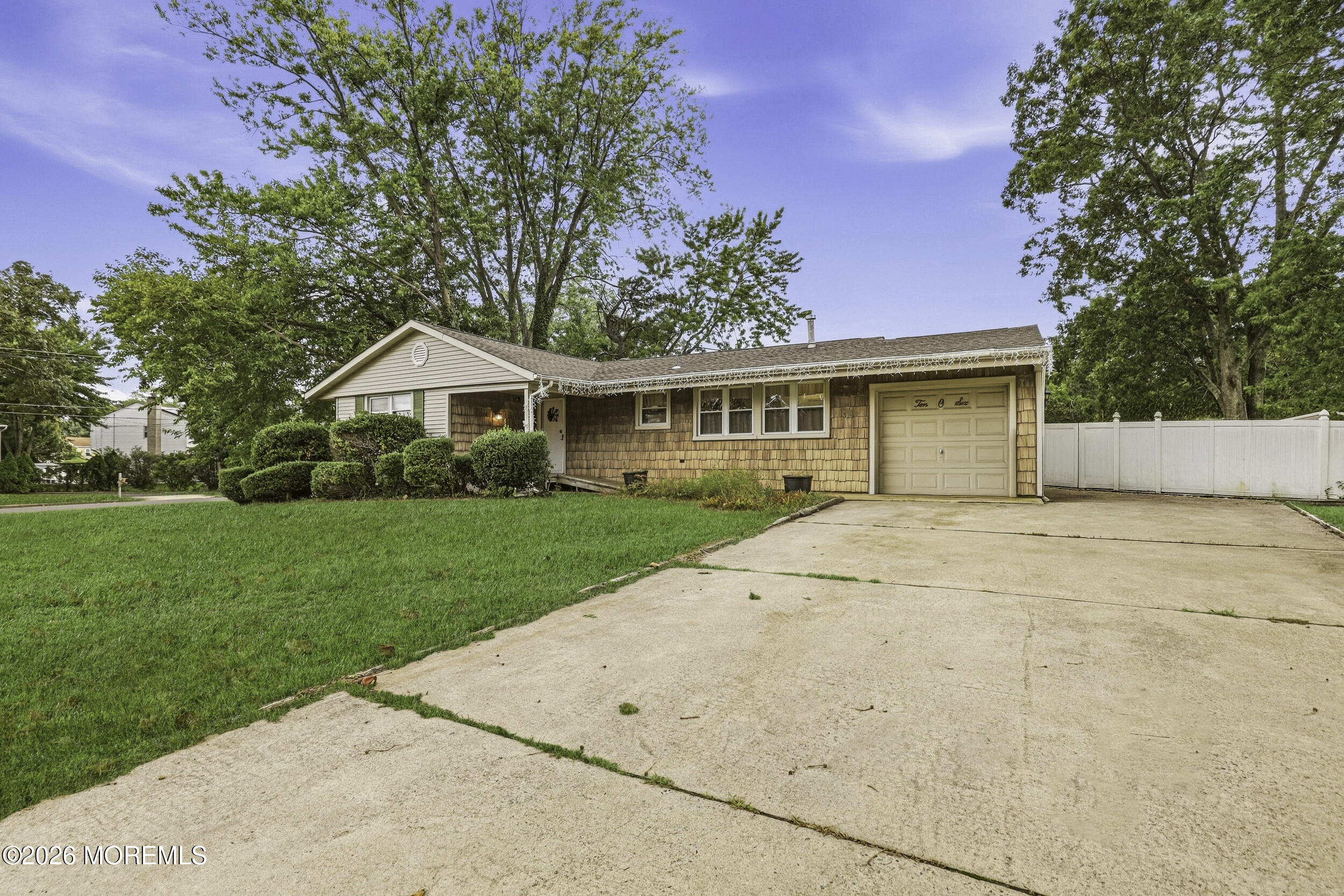 1006 Amethyst Drive Toms River NJ 08753