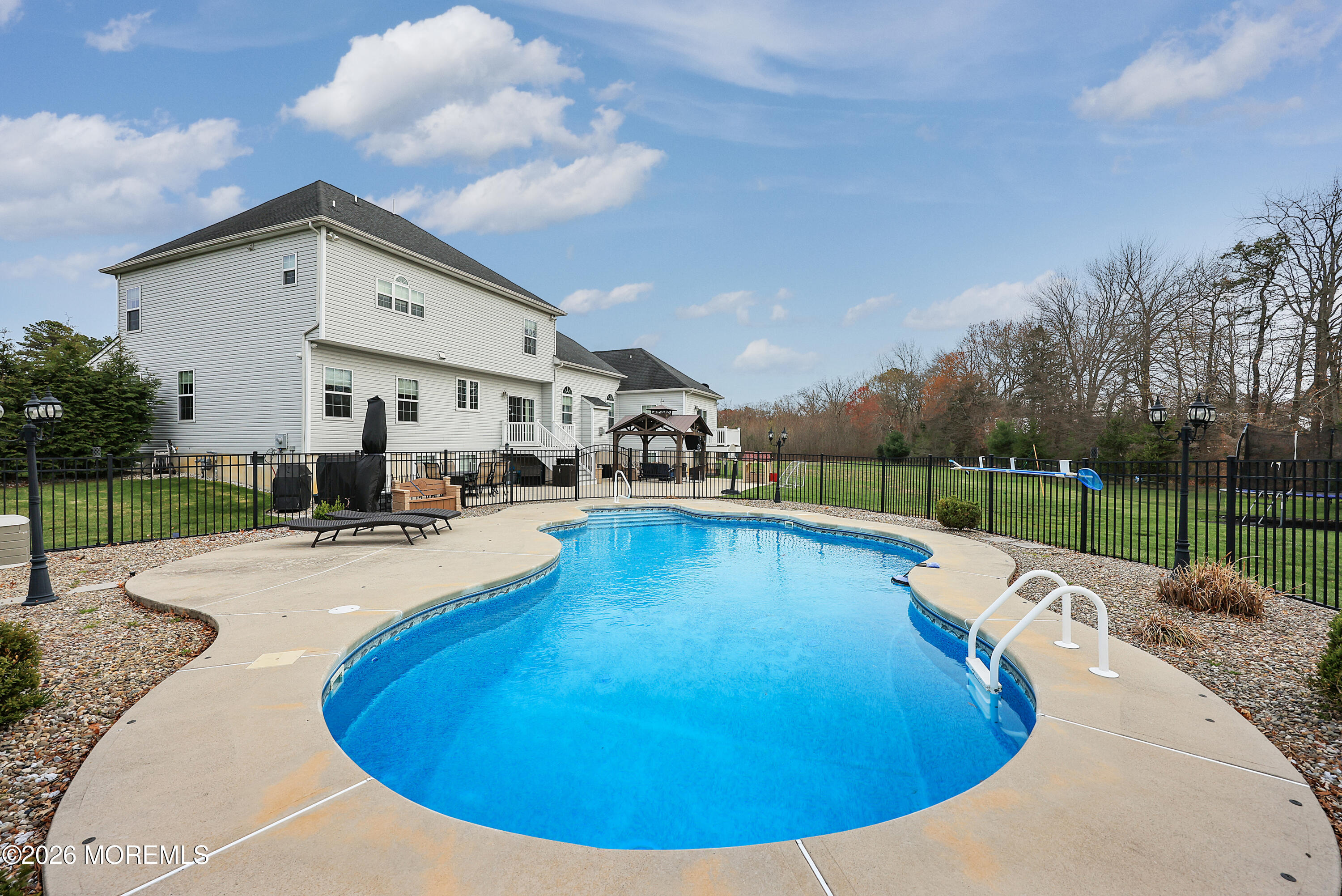10 Colliers Court Jackson NJ 08527