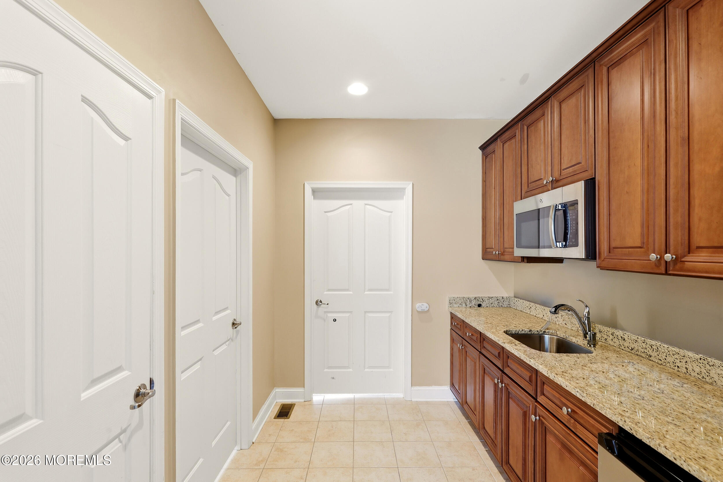 10 Colliers Court Jackson NJ 08527