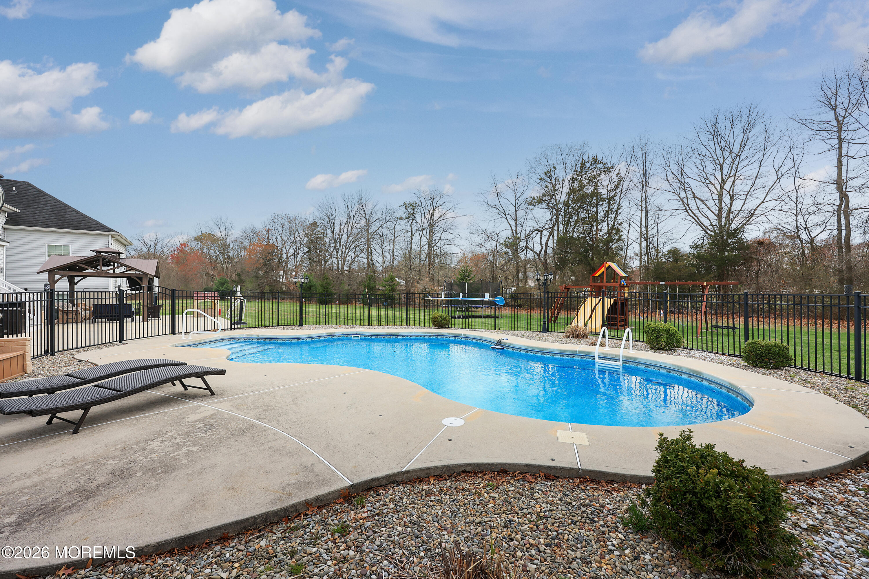 10 Colliers Court Jackson NJ 08527