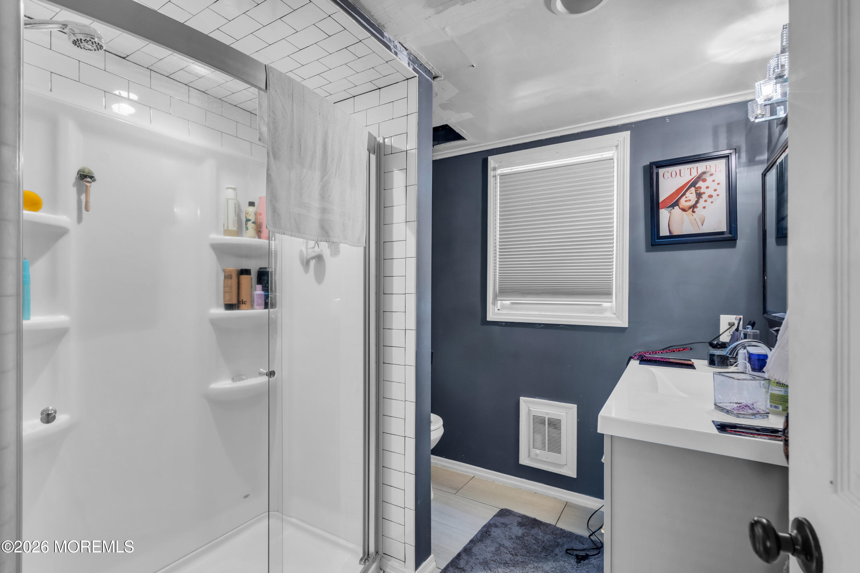 853 Spray Avenue Beachwood NJ 08722
