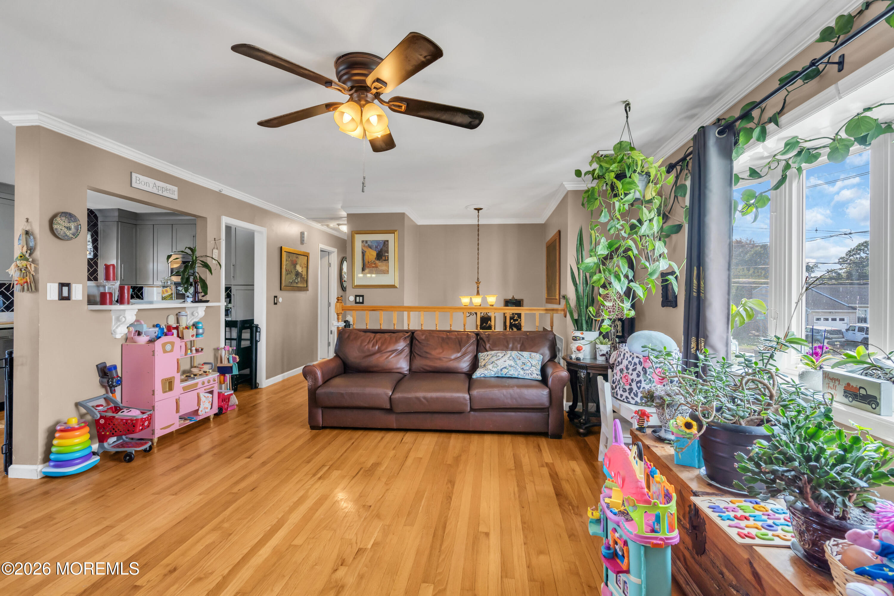 853 Spray Avenue Beachwood NJ 08722