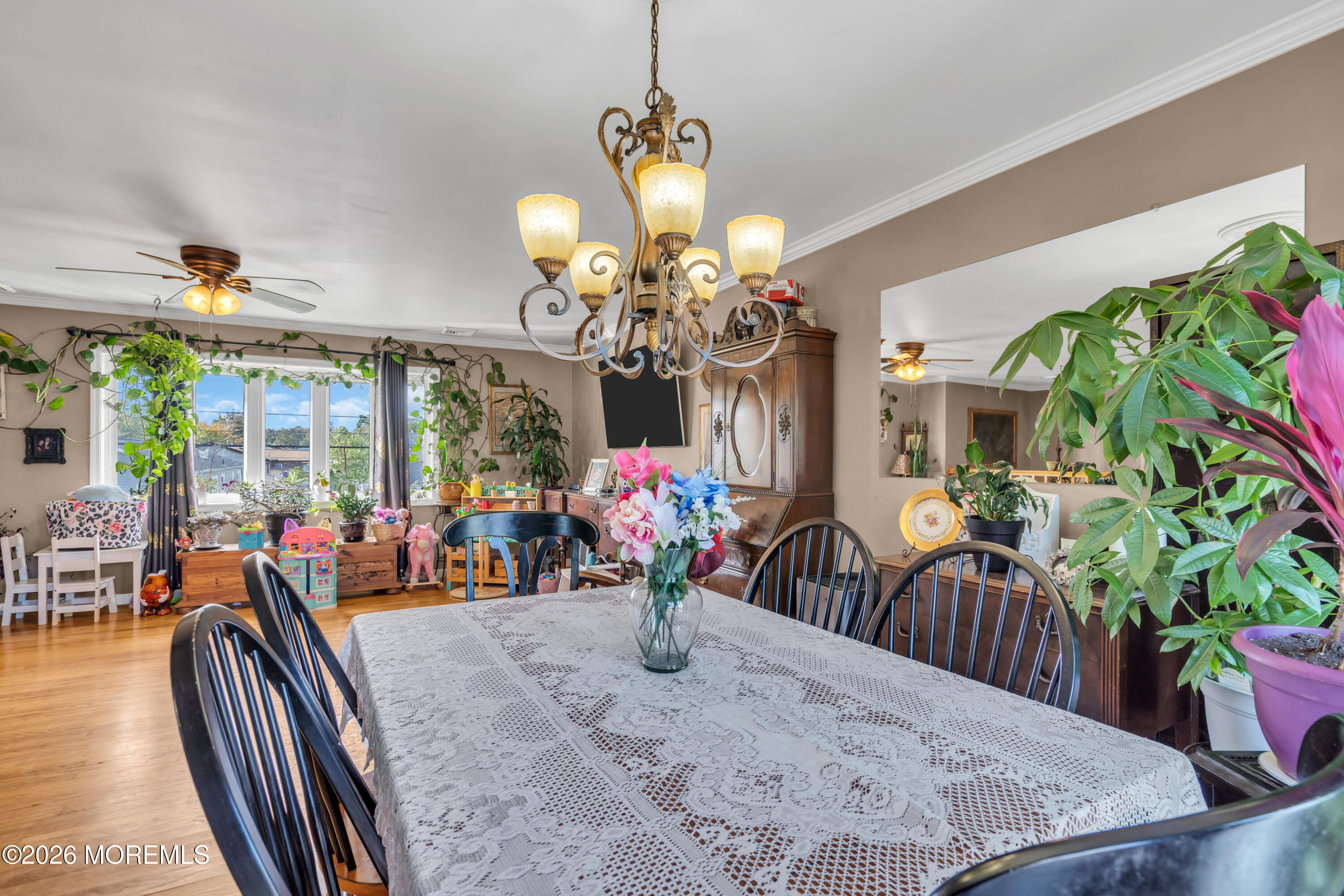 853 Spray Avenue Beachwood NJ 08722