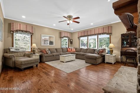 135 Holmes Mill Road Cream Ridge NJ 08514