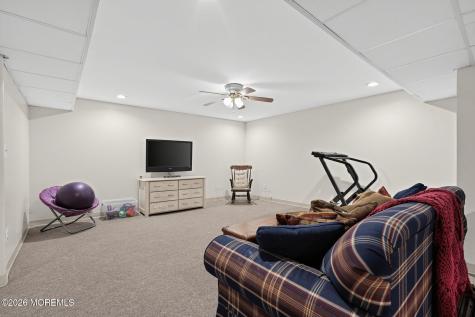 135 Holmes Mill Road Cream Ridge NJ 08514