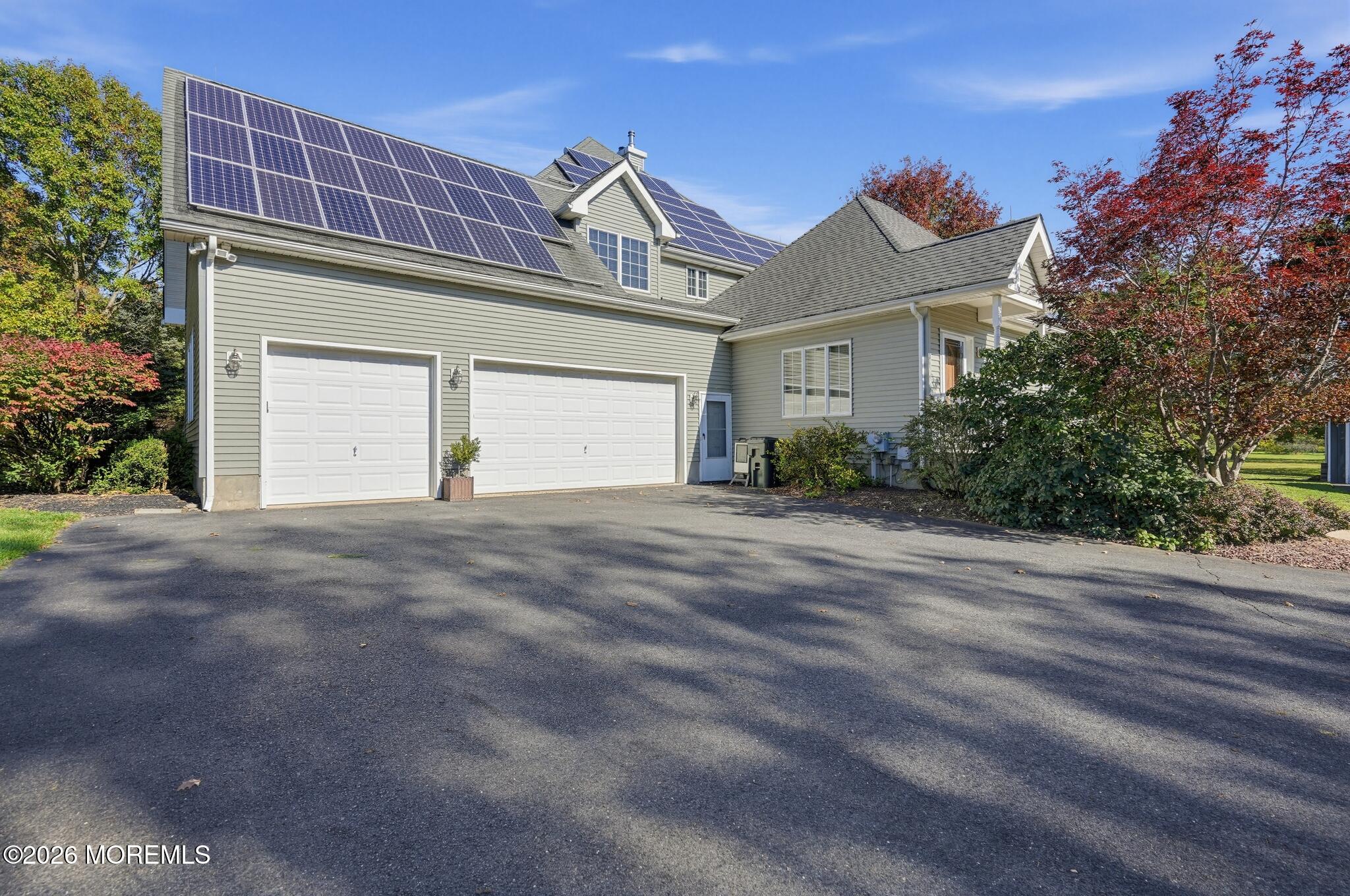 135 Holmes Mill Road Cream Ridge NJ 08514