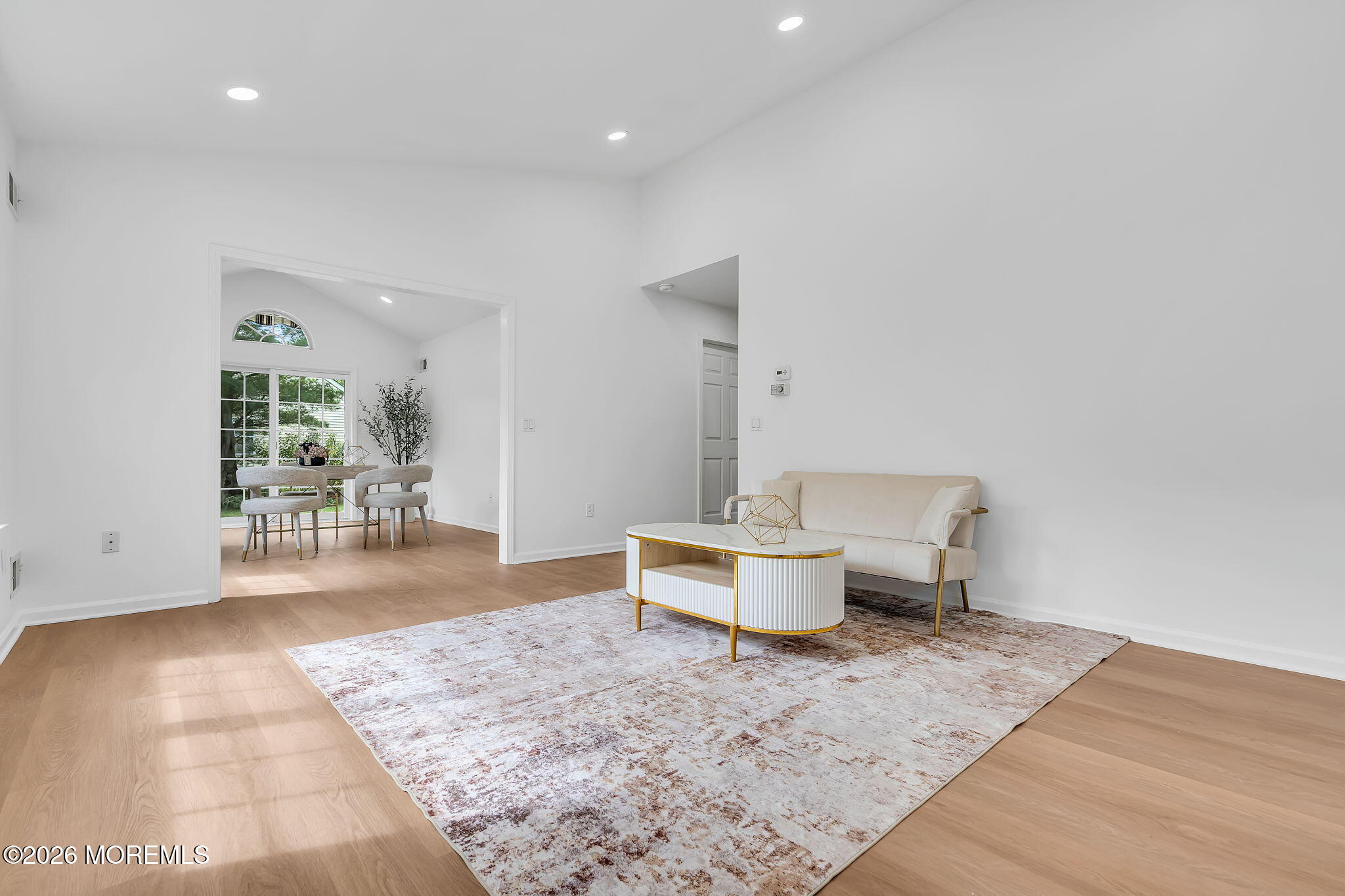 4 Oakmont Road Lakewood NJ 08701