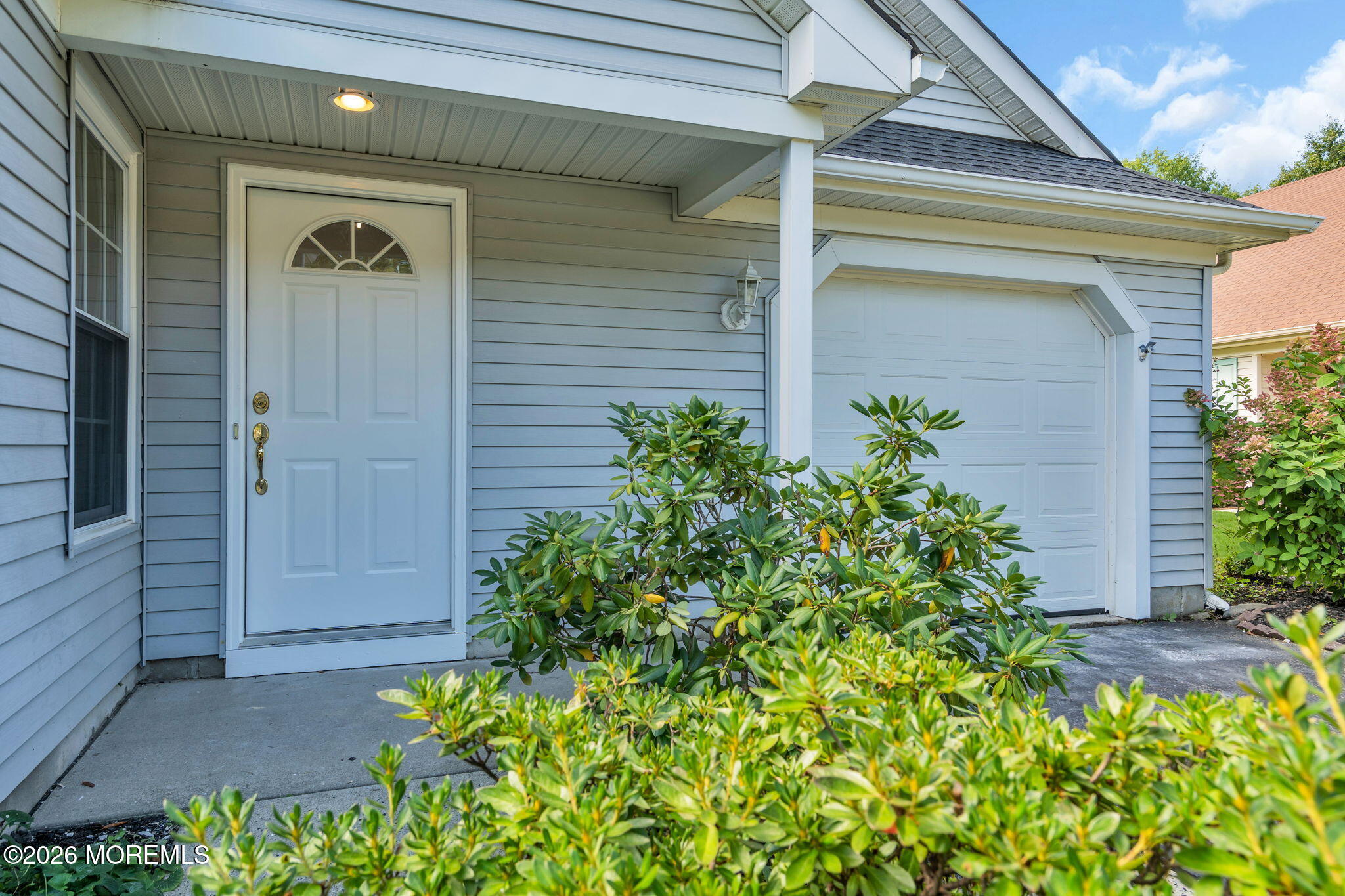4 Oakmont Road Lakewood NJ 08701