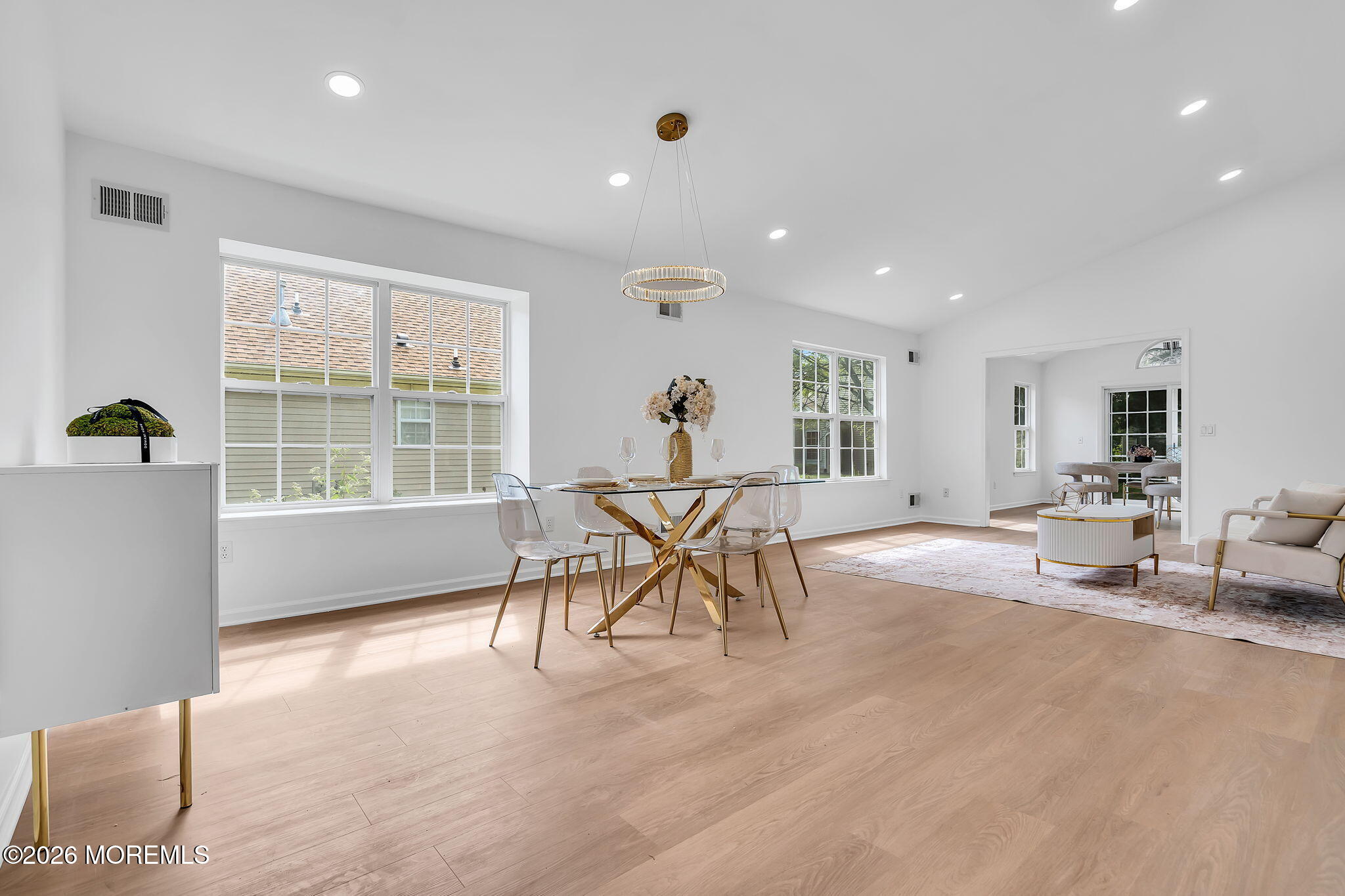 4 Oakmont Road Lakewood NJ 08701