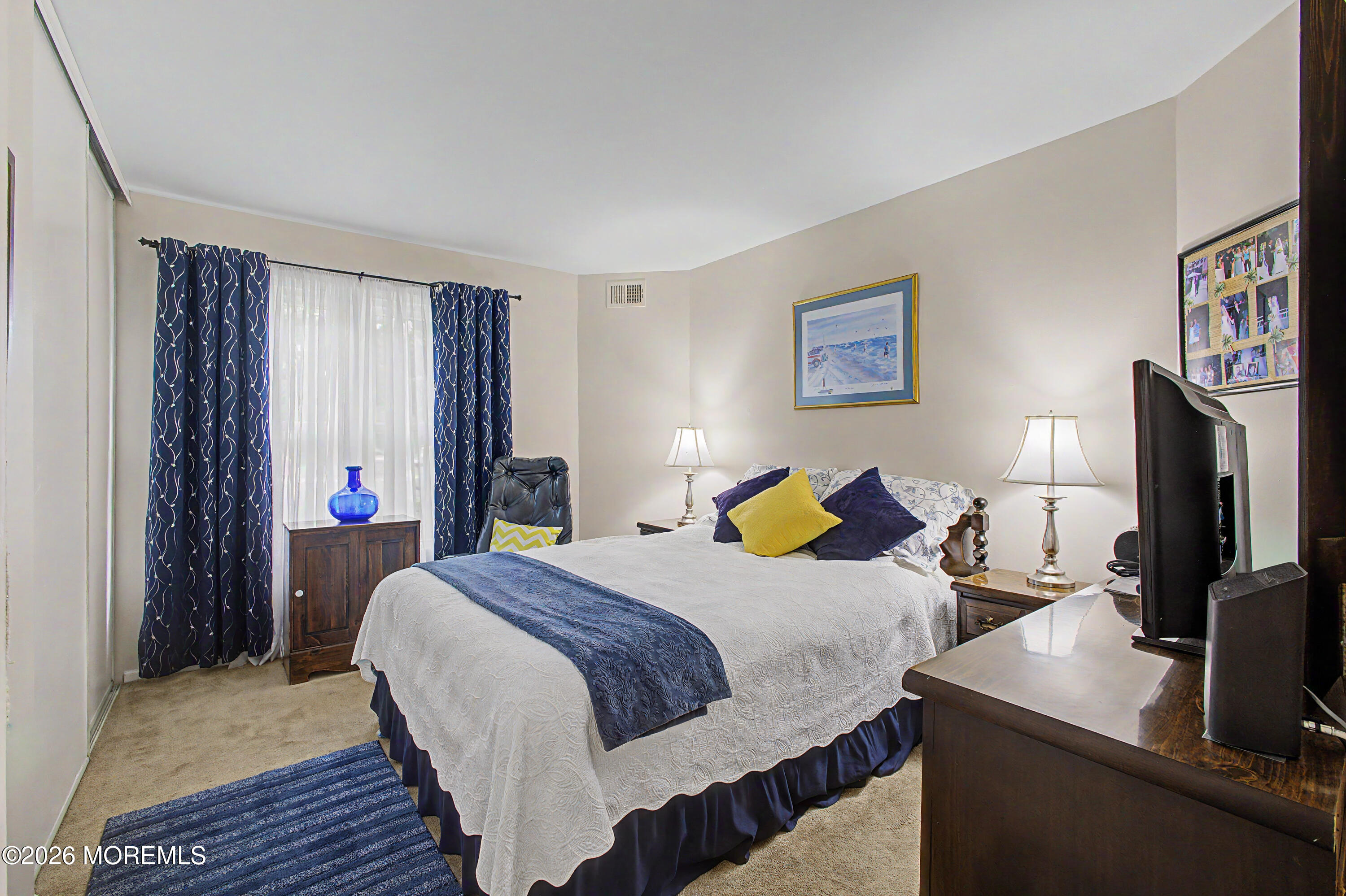 1652 Wisteria Court Toms River NJ 08755