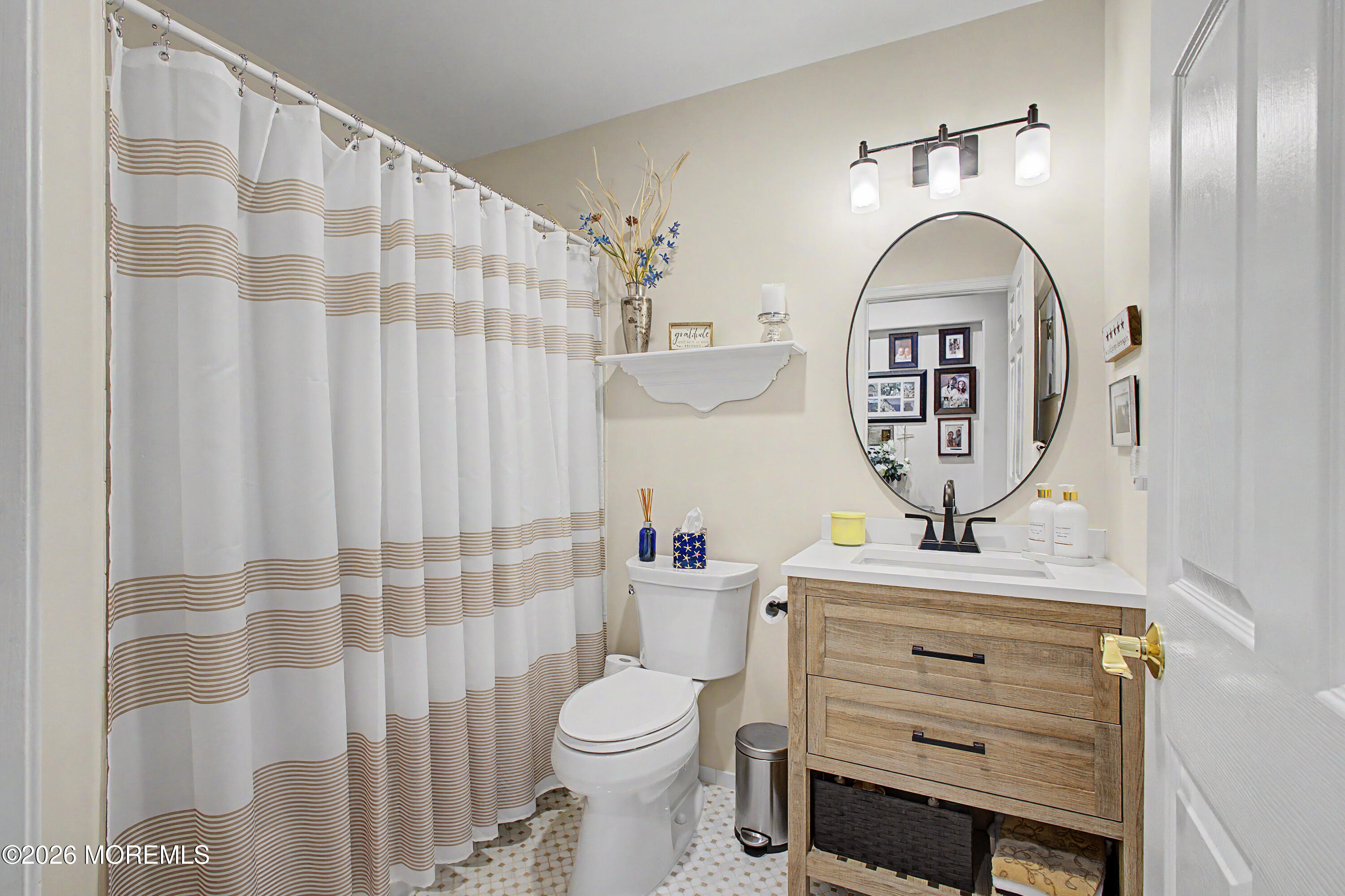 1652 Wisteria Court Toms River NJ 08755