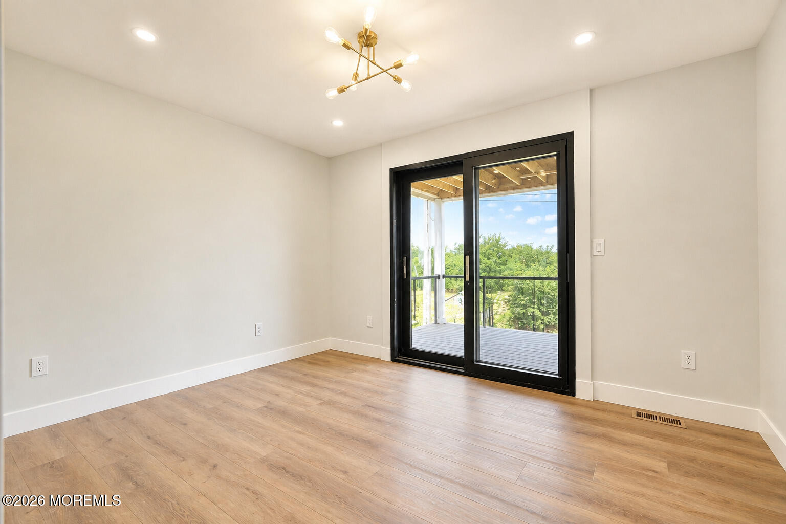 109 Seabreeze Avenue North Middletown NJ 07748