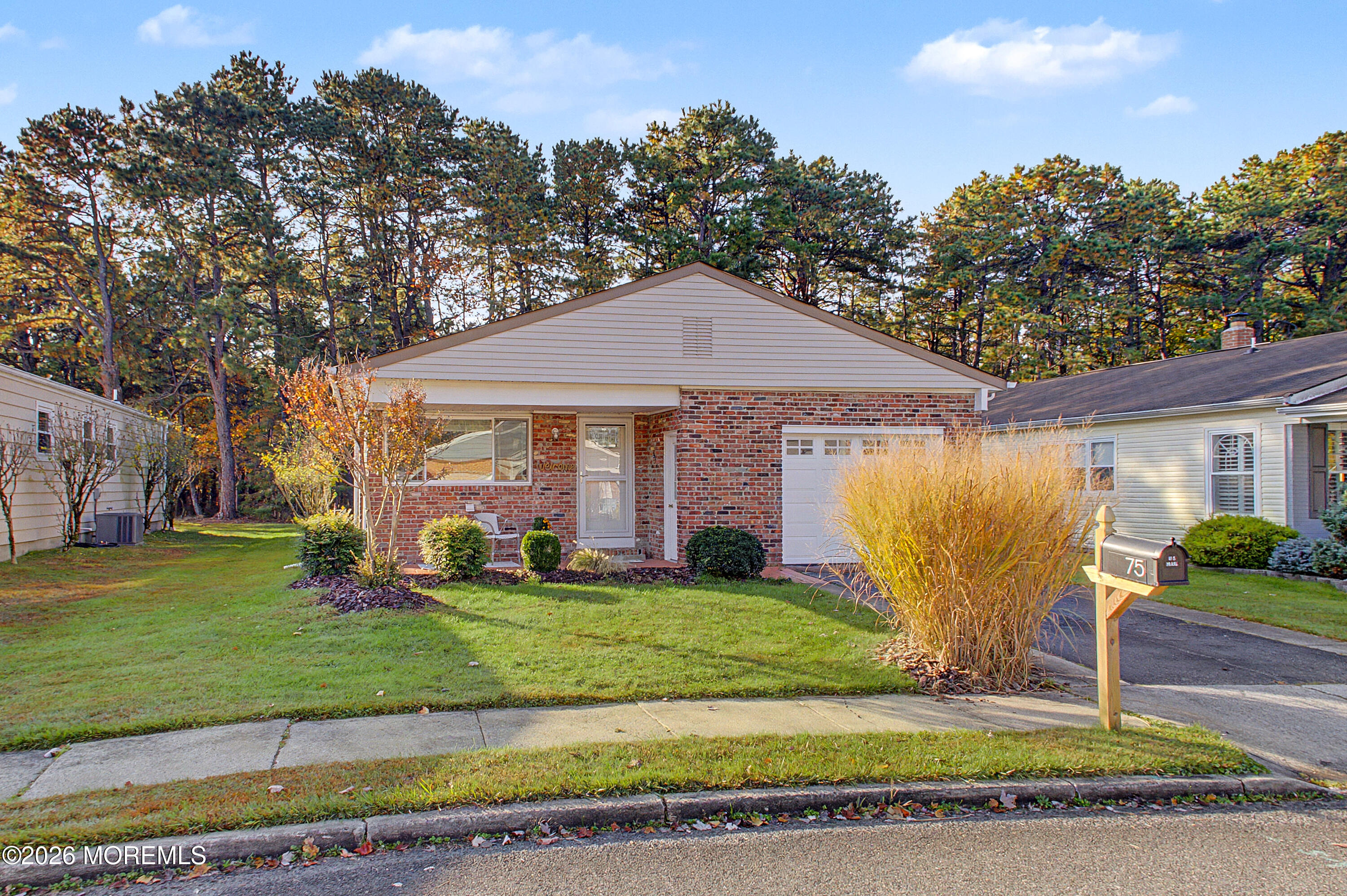 75 Chesterfield Lane Toms River NJ 08757