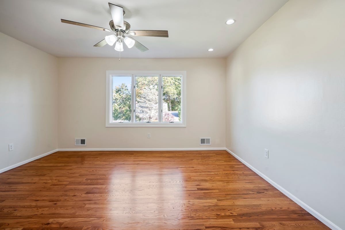 31 Edward Street East Brunswick NJ 08816