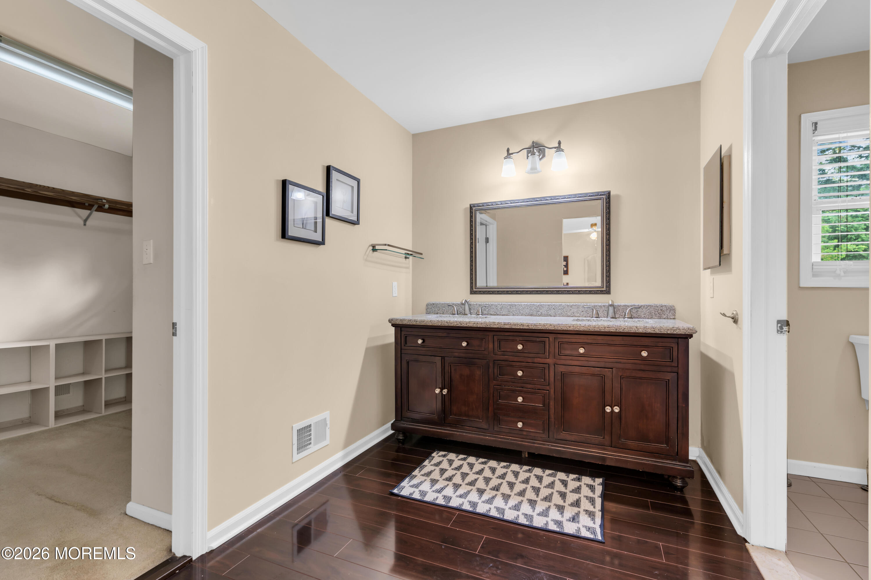 526 Huntington Avenue Pine Beach NJ 08741