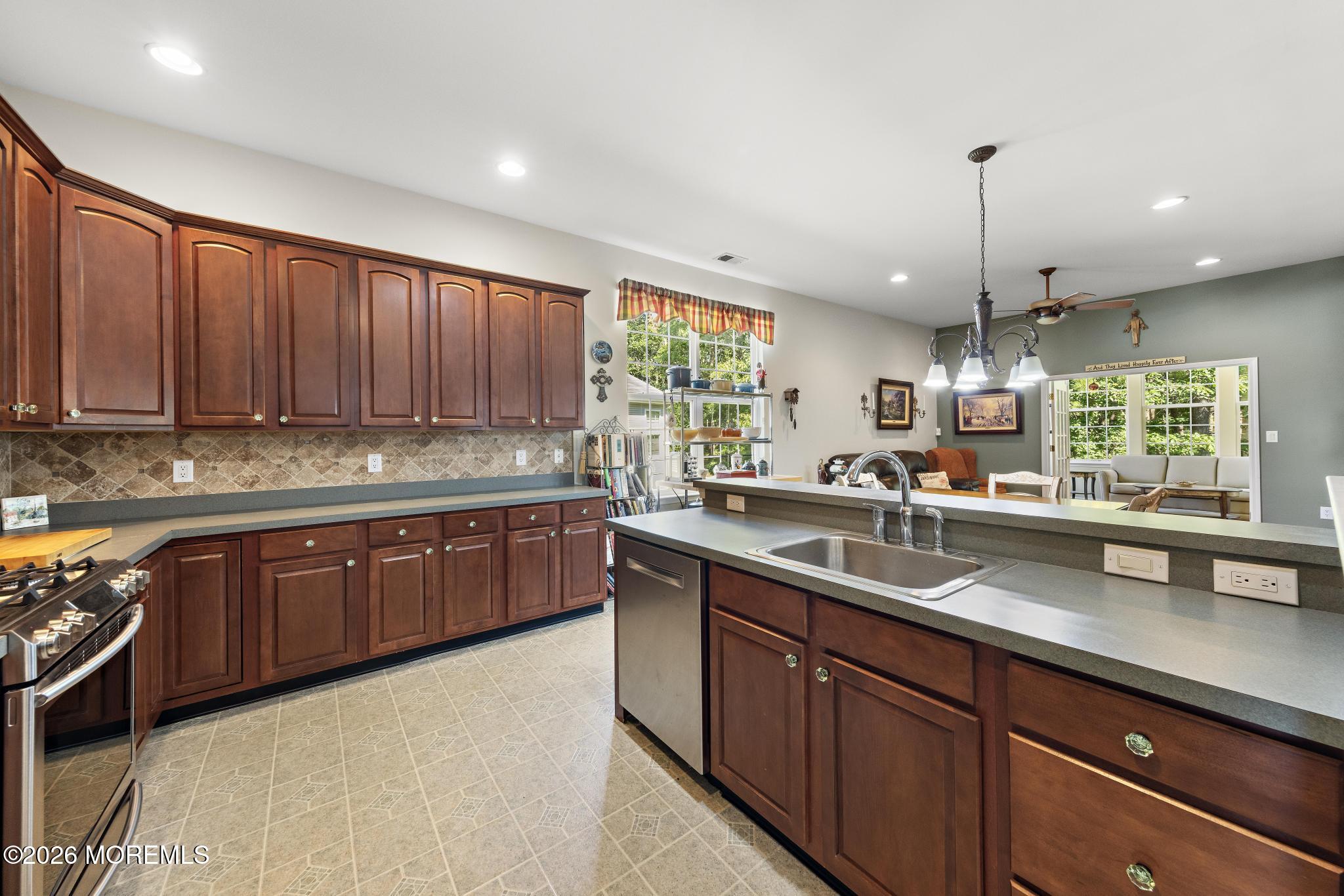 7 Masters Court Little Egg Harbor NJ 08087