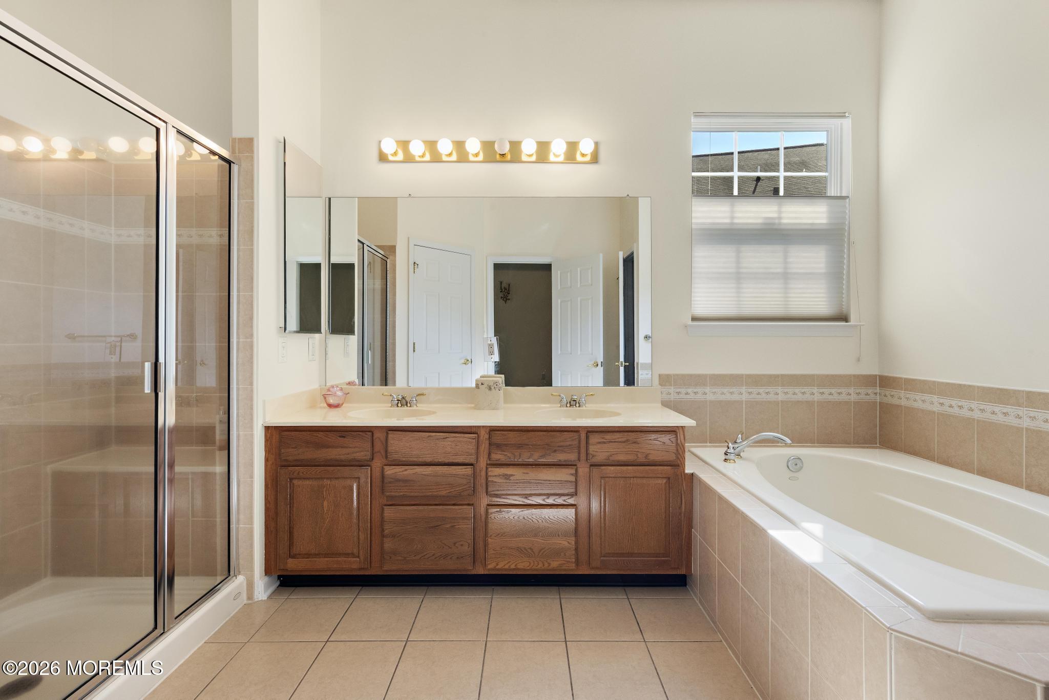 7 Masters Court Little Egg Harbor NJ 08087