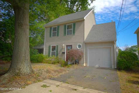 41 Alberta Avenue North Middletown NJ 07748