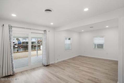 103 S Binnacle Drive Little Egg Harbor NJ 08087