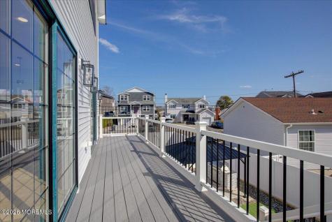 5 Shore Pine Drive Brick NJ 08723