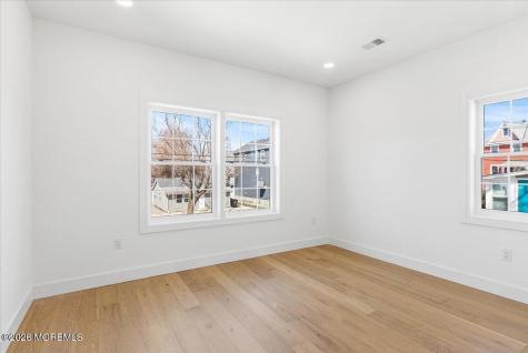 5 Shore Pine Drive Brick NJ 08723